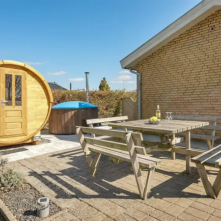 Дом отдыха Holiday Home Skak - 100M From The Sea By Interhome *